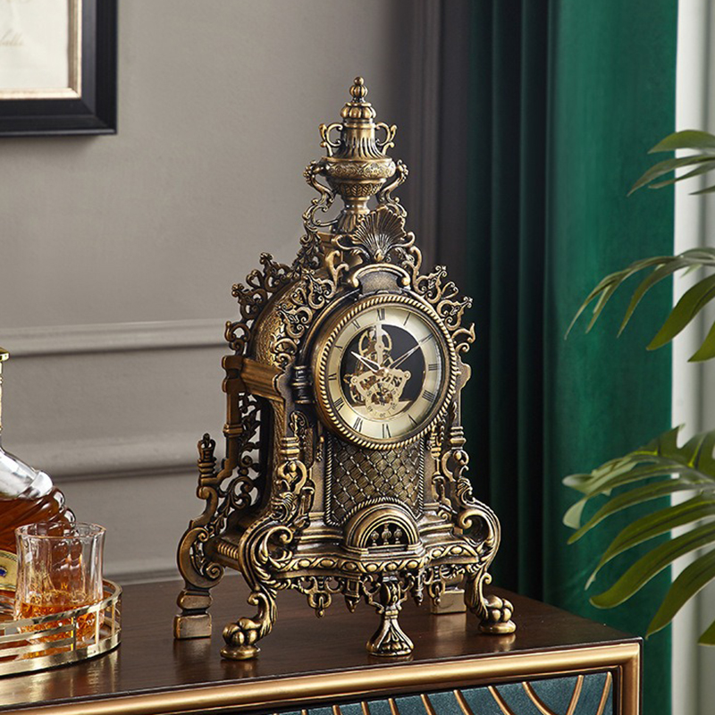 Resin Art Clock - Large Creative Retro Table clock silent